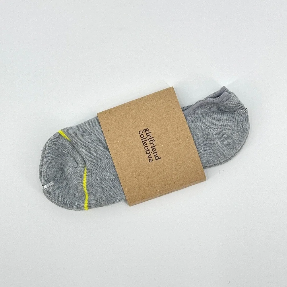 TWO PAIR Girlfriend‎ Collective Light Grey No Show Recyclable Athletic Socks 2